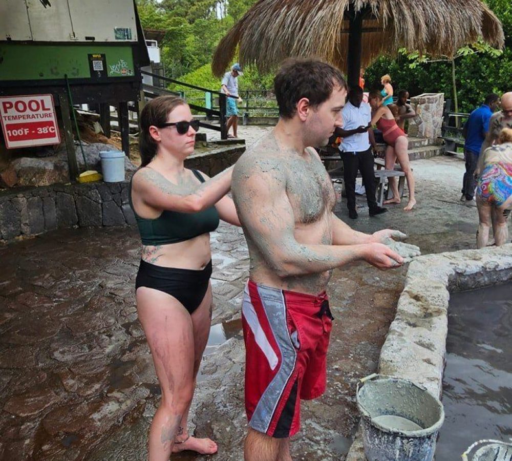 WhatsApp Image 2025-05-16 at 23.07.05_ad137be2